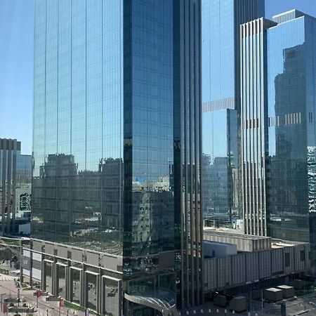 Квартира С Видом На Abu Dhabi Plaza Astana Eksteriør bilde